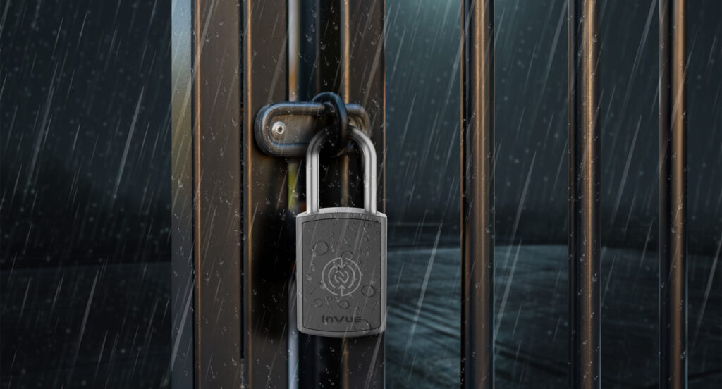 LIVE Padlock in outdoor rain conditions