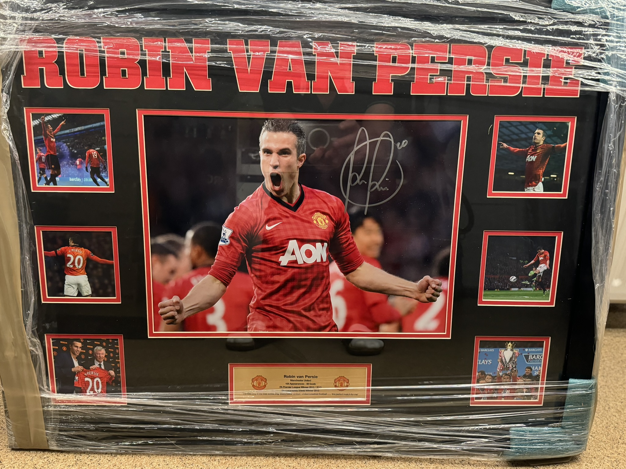 Robin van Persie sold memorabilia